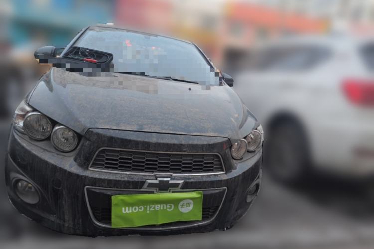 Used Chevrolet Aveo Sonic 2011 Sedan 1.4L Manual Transmission SE