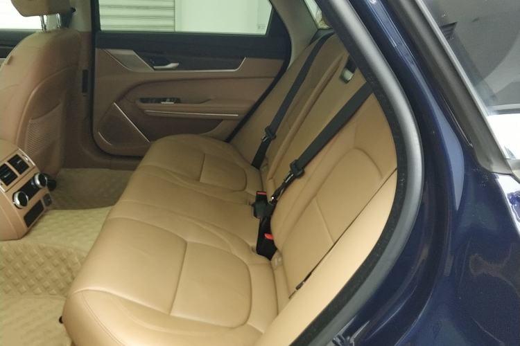 Used Jaguar XFL 2021 XFL 2.0T P250 Two-Wheel-Drive Luxury Deluxe Edition