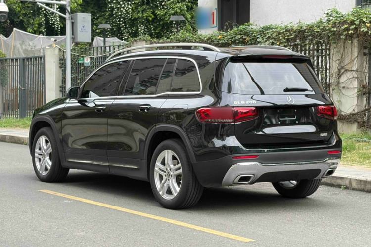 Used Mercedes-Benz GLB 2022 Second Facelift GLB 200 Dynamic Edition Exterior 8