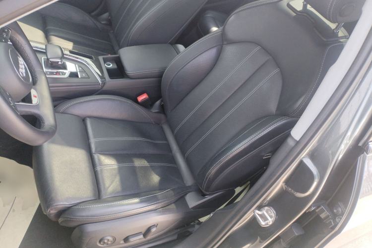 Used Audi A4L 2022 40 TFSI Luxury Dynamic Model Left Front Seat