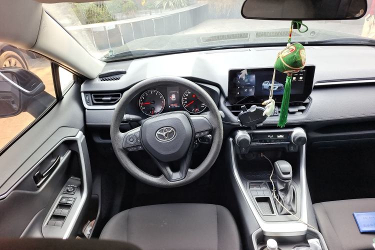 Used Toyota Wildlander 2023 2.0L CVT Two-Wheel Drive Leading Edition Steering Wheel