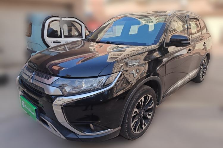 Used Mitsubishi Outlander 2019 2.0L Two-Wheel Drive Comfort Edition 5 Seats China VI Standard