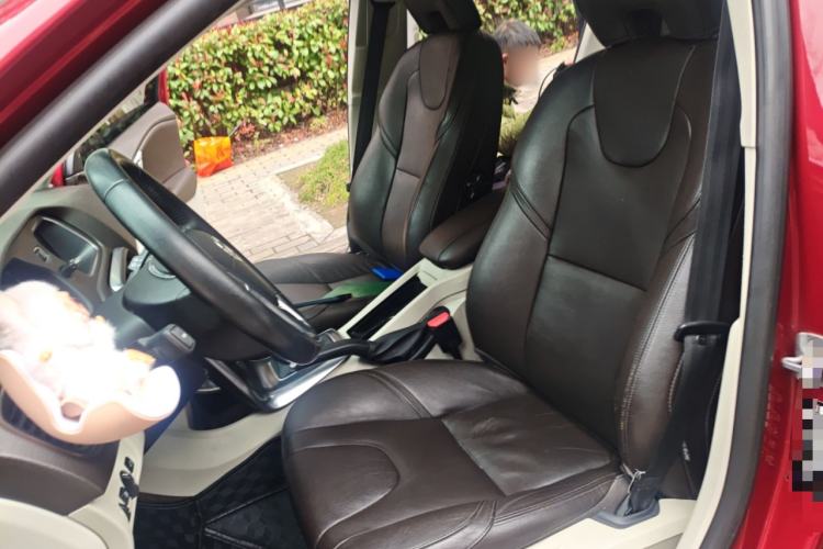 Used Volvo V40 2016 T4 Smart Luxury Edition
