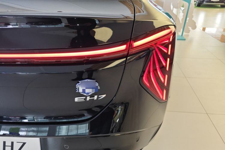 Used Hongqi EH7 2025 600 Smart Selection Edition