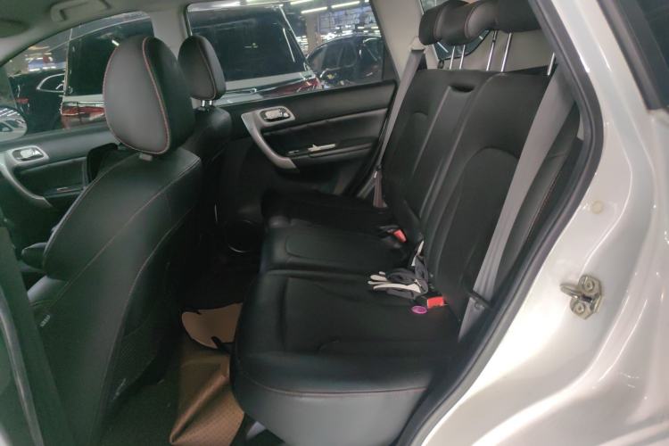 Used Haval H6 2013 Upgraded Model 1.5T Manual Two-Wheel Drive Elite Version