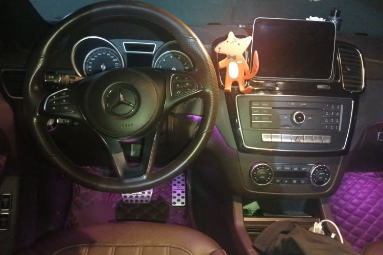 Used Mercedes-Benz GLS 2017 GLS 400 4MATIC Fashion Edition Steering Wheel