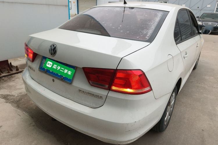 Used Volkswagen Santana 2015 1.4L Manual Fashion Edition
