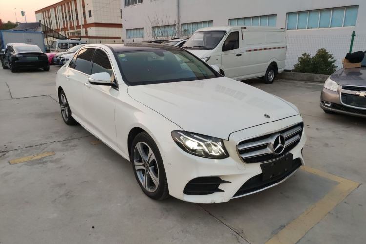 Used Mercedes-Benz E-Class 2018 Facelift E 200 L Sport Edition