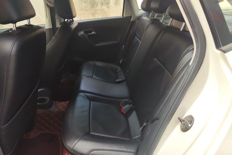 Used Volkswagen Polo 2016 1.6L Automatic Comfort Model Left Rear Seat