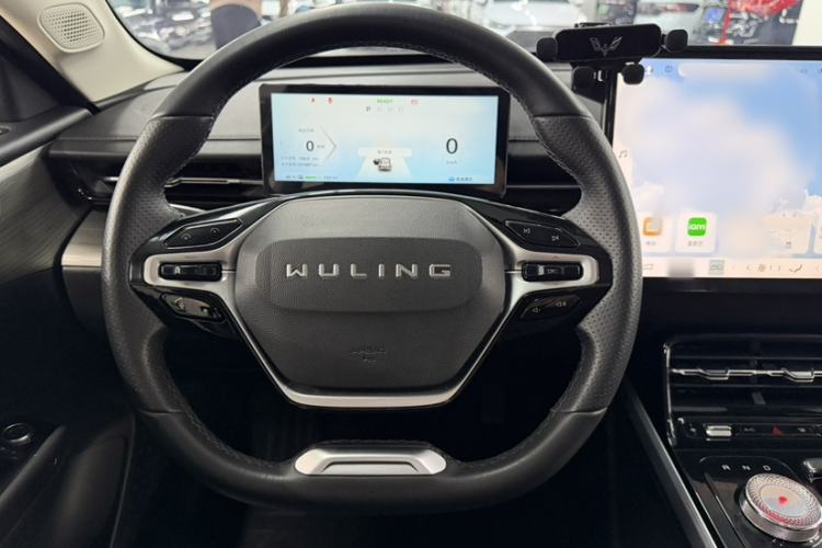 Used Wuling Xingguang 2024 Co-Creation Edition 510 Advanced Model
