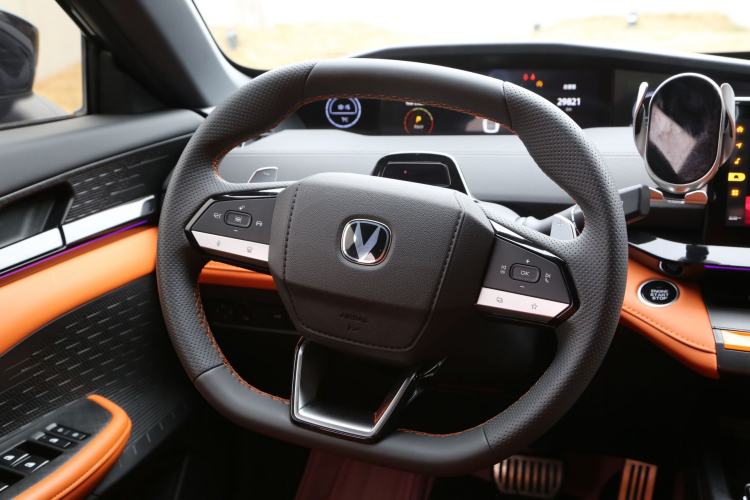 Used Changan UNI-V 2023 1.5T Sport Edition