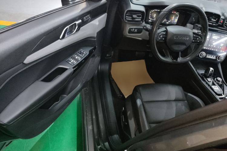 Used Lynk & Co 03 2022 1.5TD DCT JingPro Driver Seat