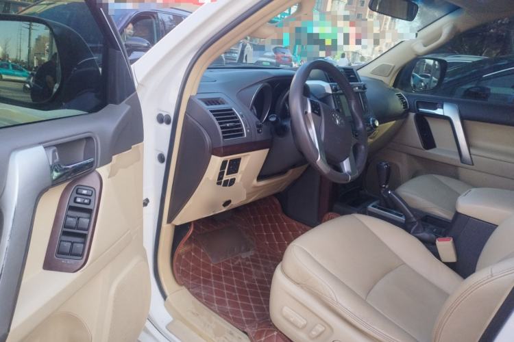 Used Toyota Prado 2014 4.0L Automatic TX-L NAVI
