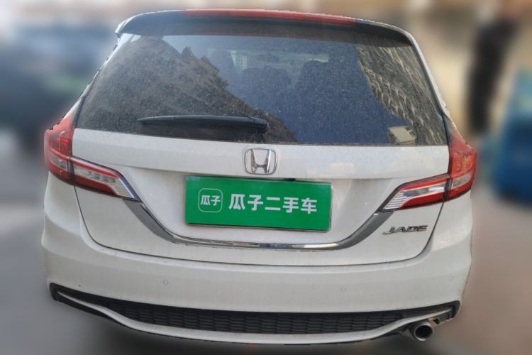 Used Honda Jade 2017 1.8L automatic Comfort version 5 seats
