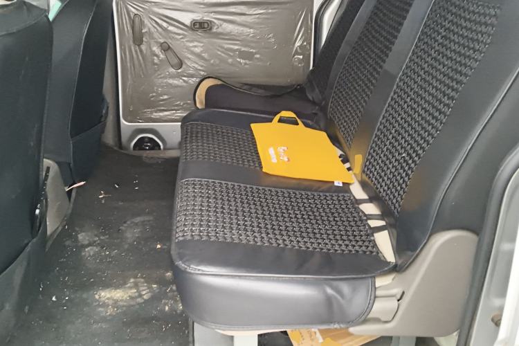 Used Wuling Rongguang V 2018 1.5L Practical Version Left Rear Seat