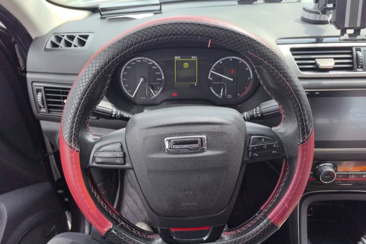 Used Qoros 5 2018 Revised 1.6T Automatic Luxury Version