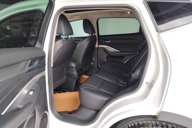 Used Wey VV6 2021 2.0T Two-Wheel Drive Smart Protection+