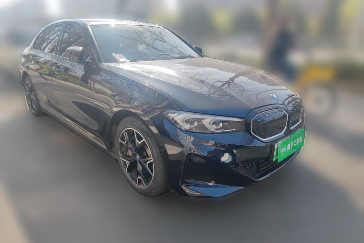 Used BMW i3 2023 eDrive 40 L Midnight Edition Front Right 45 Deg