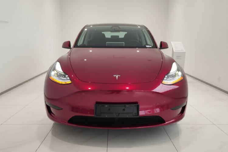 Used Tesla Model Y 2024 Rear-Wheel-Drive Version Front