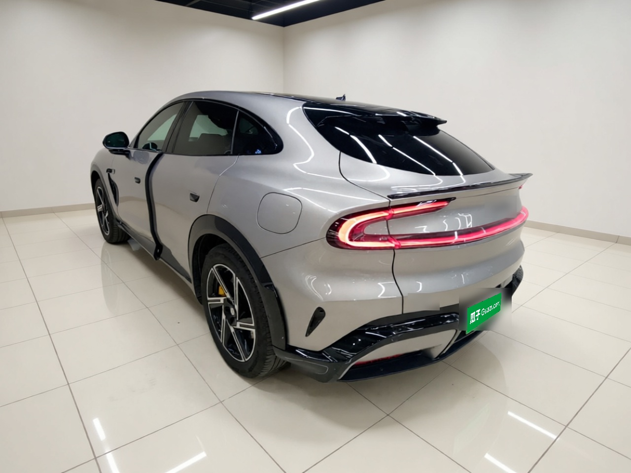 Xiaomi Auto YU7 2025 Ultra-Long Range High-Performance All-Wheel-Drive Max Edition — снимка 4