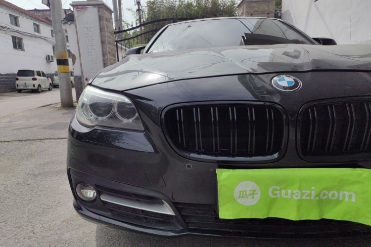 Used BMW 5 Series 2014 520i Elegant Edition Right Front Headlight