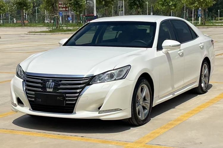 Used Toyota Crown 2015 2.5L Standard Edition