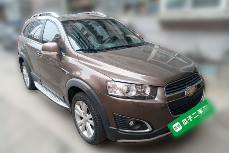 Used Chevrolet Captiva 2017 2.4L 4x4 Flagship Edition 7-Seater
