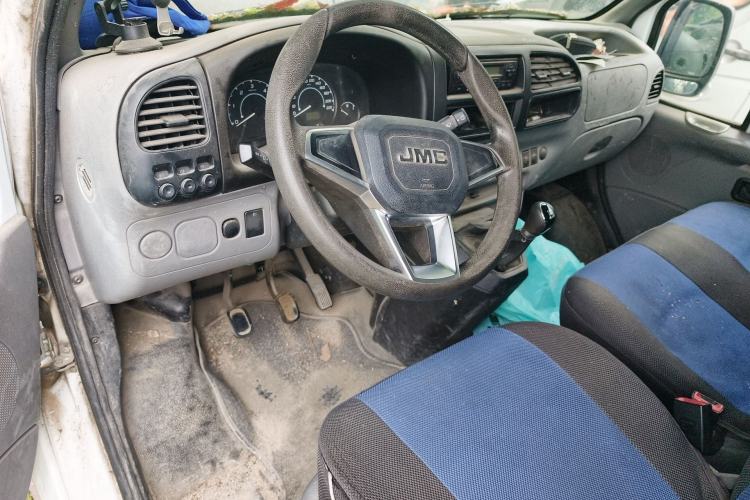 Used JMC Transit 2017 2.8T Commercial Version Short Wheelbase Mid-Roof 6/7/8-Seater JX493
