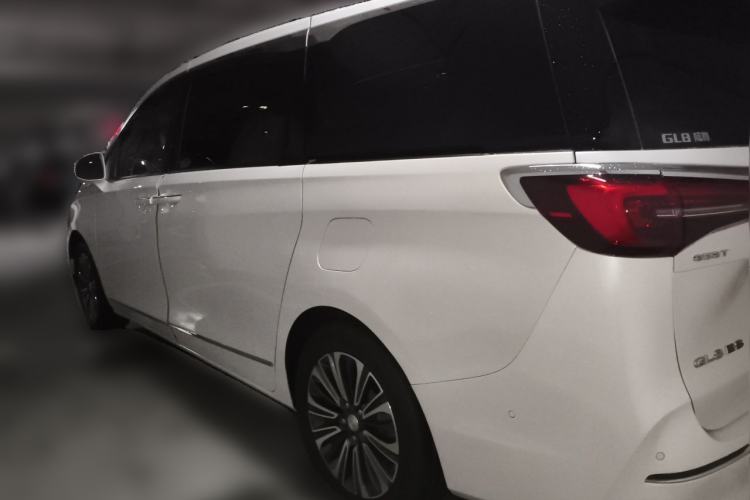 Used Buick GL8 2021 ES Land Cruiser 653T Flagship Model
