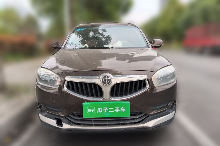 Used Brilliance V5 2014 1.6L Manual Comfort Model