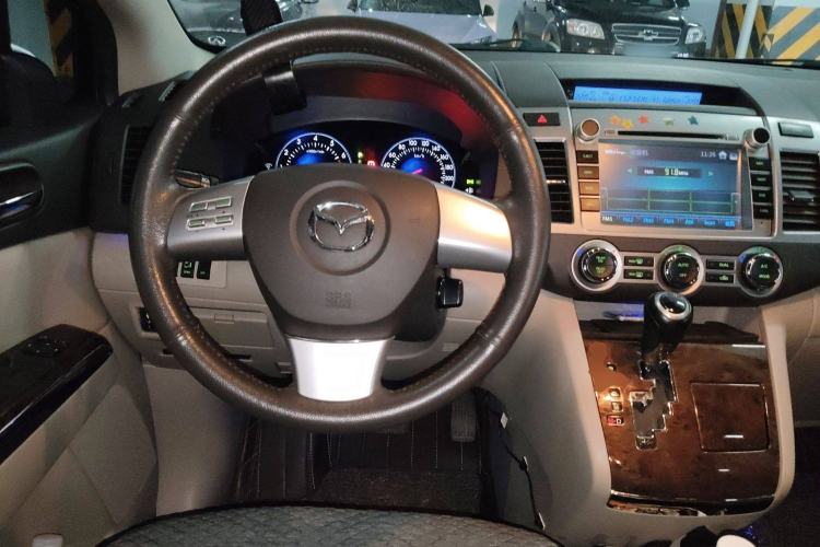 Used Mazda 8 2013 2.5L Ultimate Edition Steering Wheel