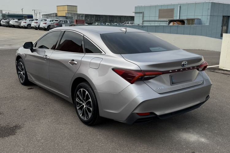 Used Toyota Avalon 2022 Dual-Engine 2.5L Luxury Edition Exterior 5