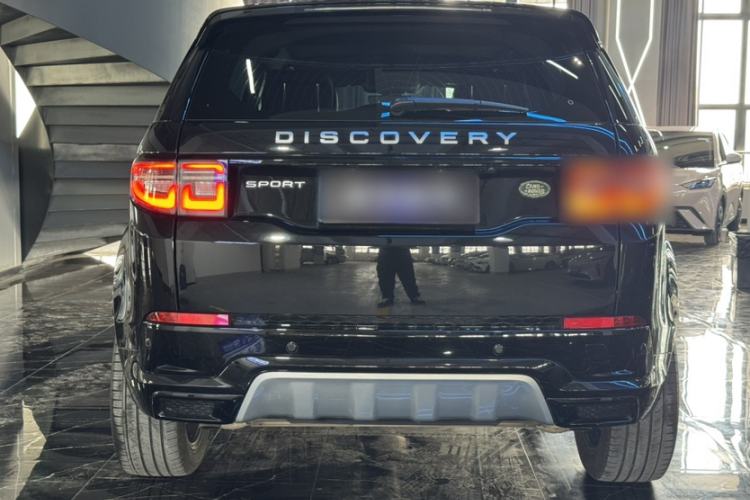 Used Land Rover Discovery Sport 2025 249 PS Performance Tech Edition
