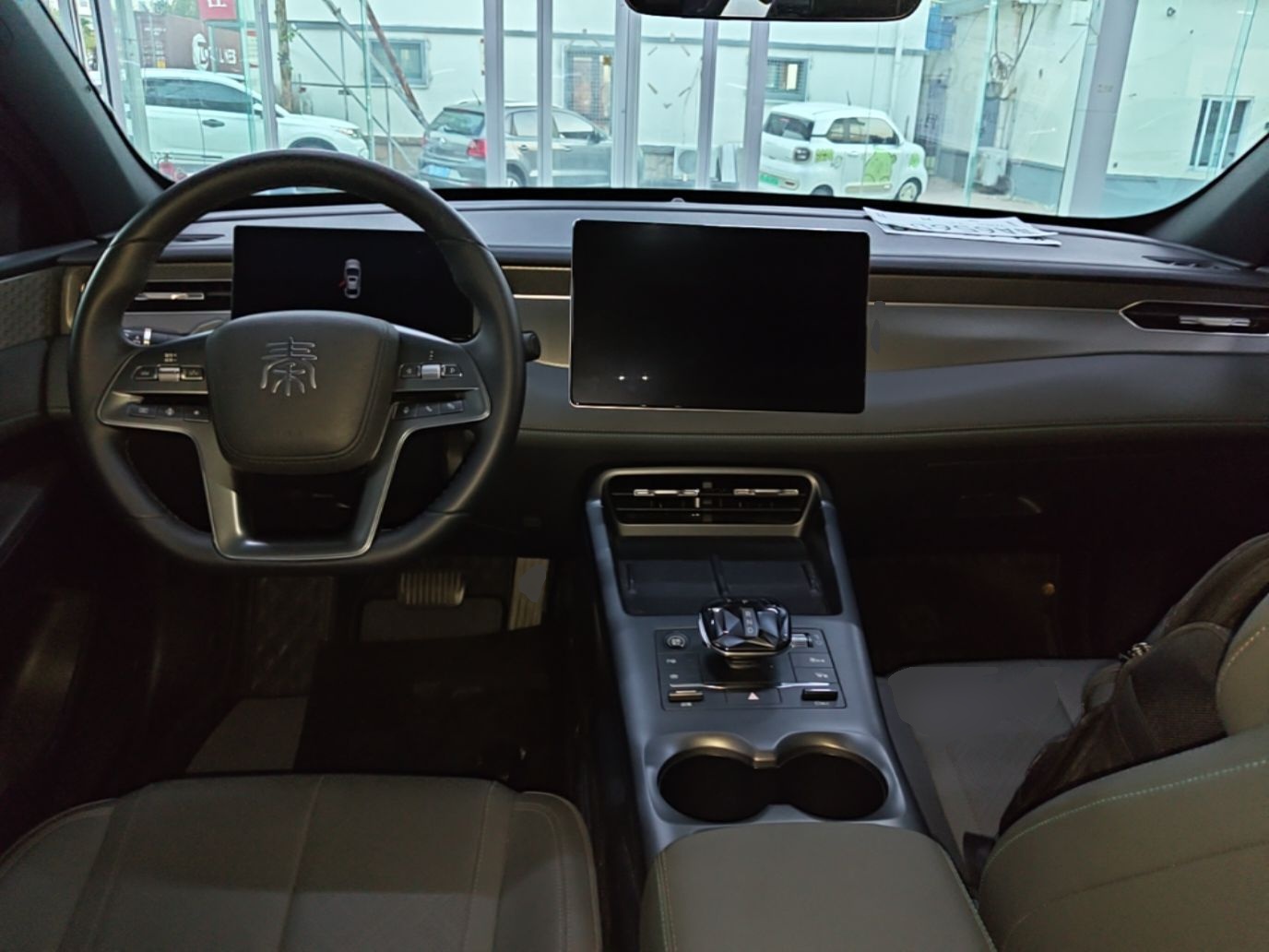 BYD Qin PLUS 2025 EV Smart Drive Edition 420KM Leading Model — снимка 12
