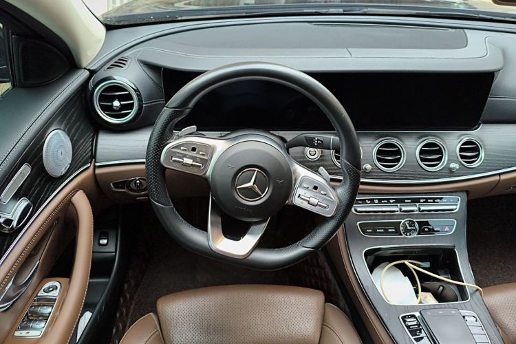 Used Mercedes-Benz E-Class 2019 E 260 L Sport Edition Steering Wheel