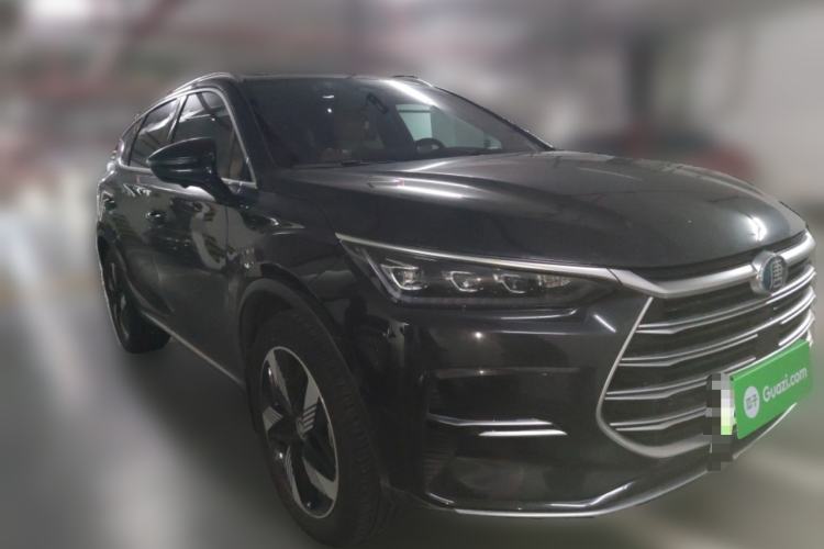 Used BYD Tang New Energy 2023 DM-i Champion Edition 112KM Prestige Model Front Right 45 Deg