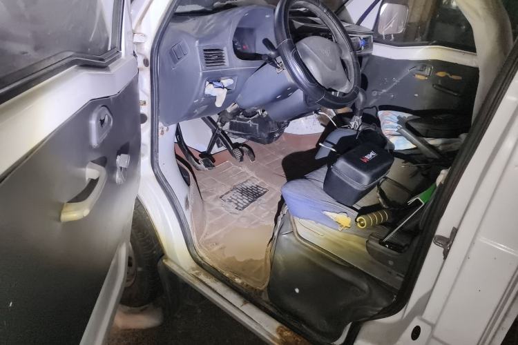 Used Wuling Zhiguang 2010 1.0L New Version Liye Style with Shorter Body