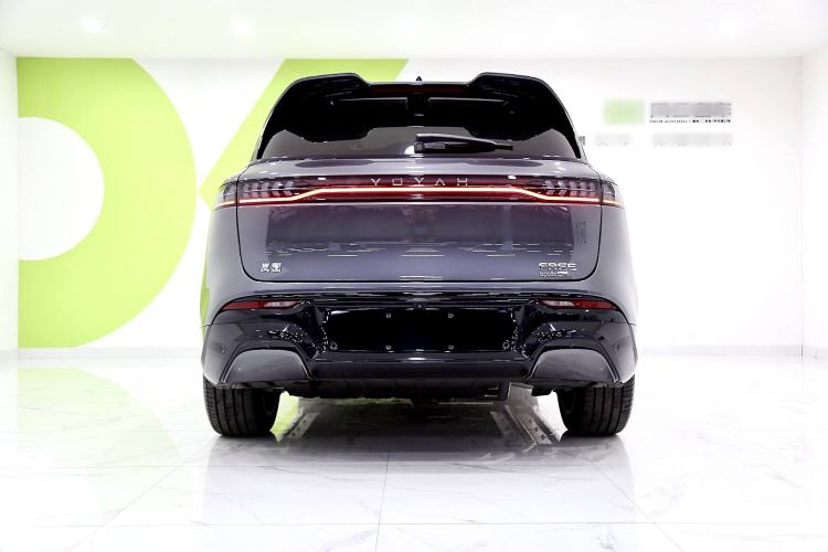 Used VOYAH FREE 2025 318 259 km All-Wheel-Drive Exploration Edition Interior 5