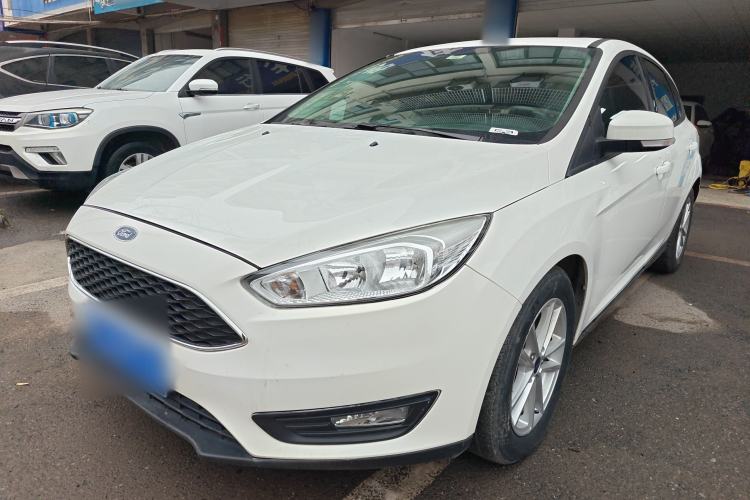 Used Ford Focus 2018 Hatchback Classic 1.6L Automatic Trendy SmartDrive Edition