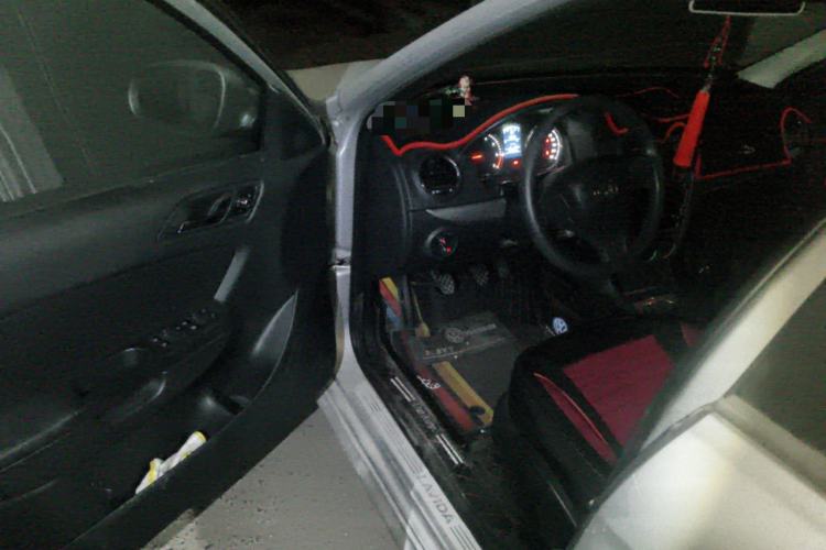 Used Volkswagen Lavida 2011 1.6L Manual - Premium Edition
