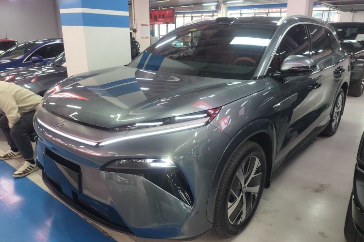 Used BYD Tang L 2025 DM 215KM LiDAR Flagship Model