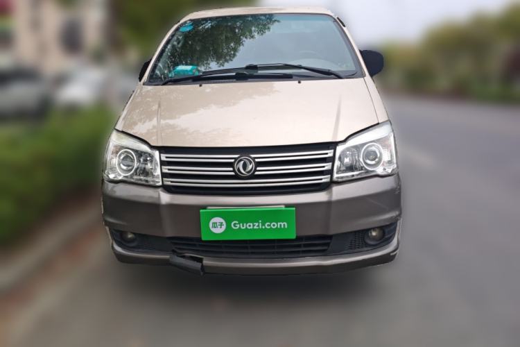 Used FORTHING Lingzhi 2017 Facelifted M3L 1.6L 7-Seater Standard Version
