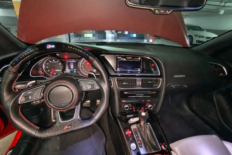 Used Audi RS 5 2013 RS 5 Cabriolet
