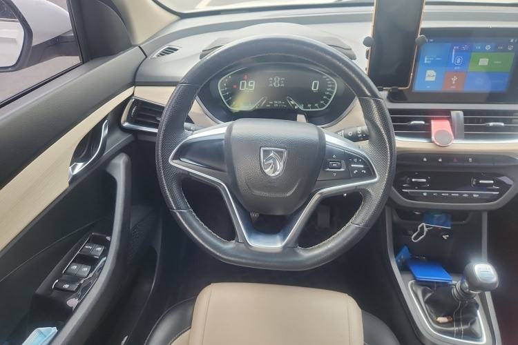 Used Baojun 360 2018 1.5L Manual Luxury Edition China V Steering Wheel