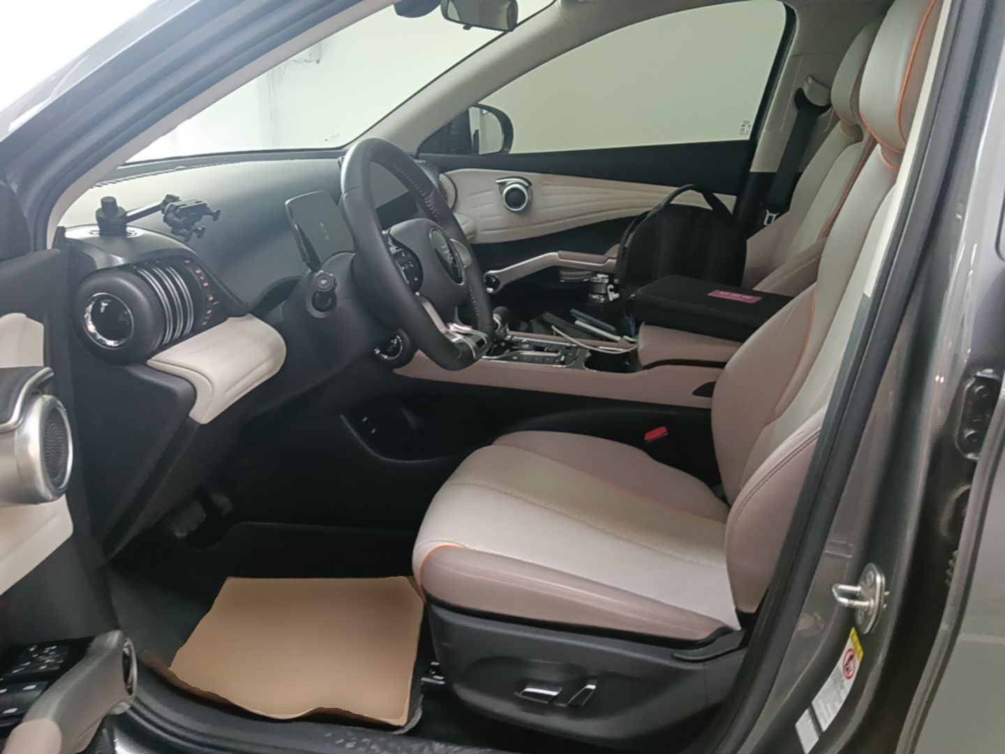 BYD Yuan PLUS 2024 Honor Edition 430KM Leading Model — снимка 17