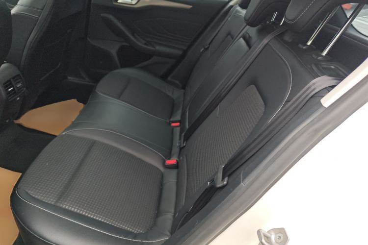 Used Ford Focus 2019 Hatchback EcoBoost 180 Automatic Trendy Model