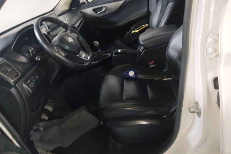 Used Dongfeng Fengon S560 2018 1.8L Manual Elite 7-Seater
