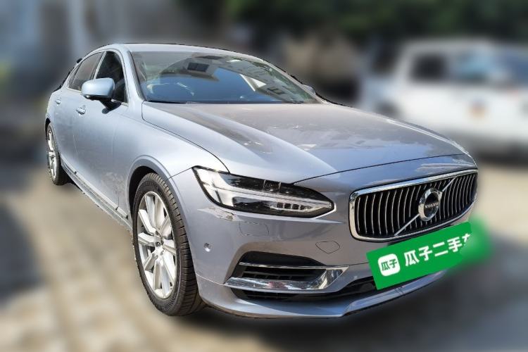 Used Volvo S90 New Energy 2019 T8 e-Drive Hybrid Intelligent Luxury Version China VI Standard
