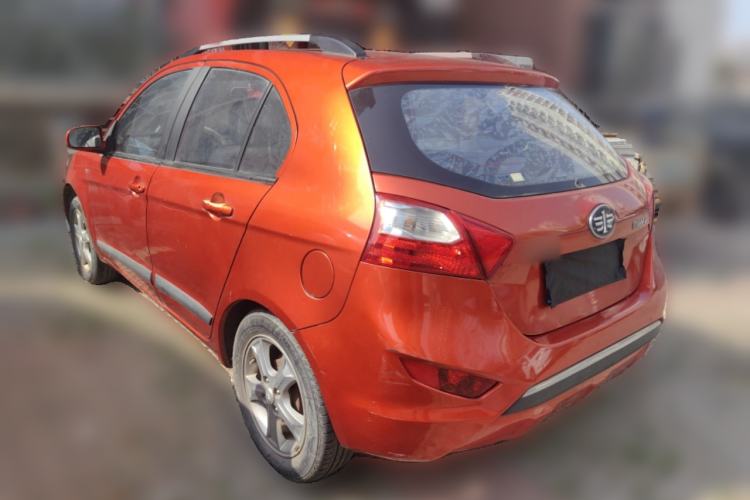 Used FAW Xiali N7 2014 1.3L Manual Sport Luxury Model