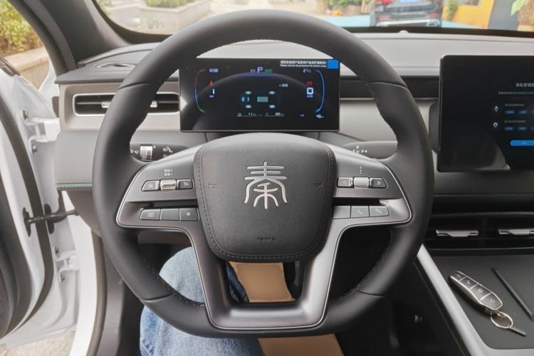 Used BYD Qin PLUS 2026 DM-i 128KM Progressive Model Steering Wheel